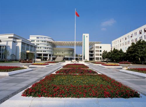 1-2105311G040142.jpg